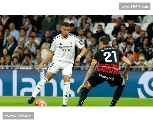 皇马4-1皇家社会强势登顶西甲榜首再现王者风范引爆争冠格局新